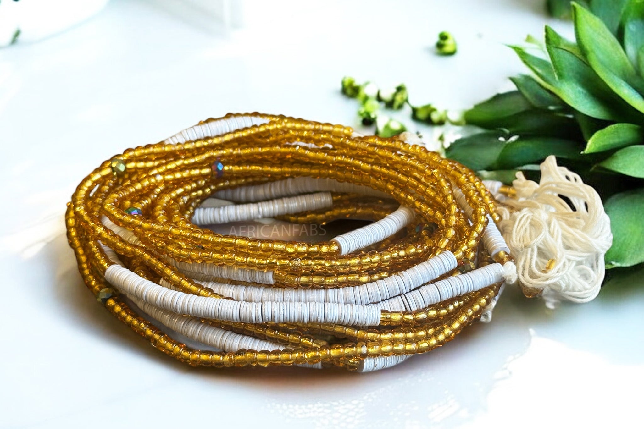 (Wichtig: bitte lesen) Waist Beads / Afrikanische Taillenkette - Weiß X (Traditionelle nicht elastische Schnur) 
