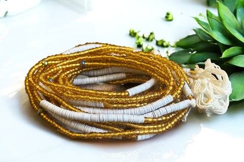 Waist Beads / Afrikanische Taillenkette - Osi - Weiß / Gold (Traditionelle nicht elastische Schnur)