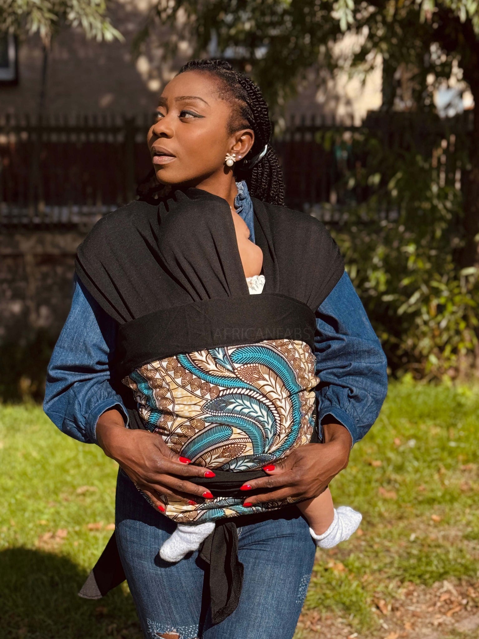 Babytragetuch mit afrikanischem Print / Baby sling / Tragetuch - Beige Blau Feather
