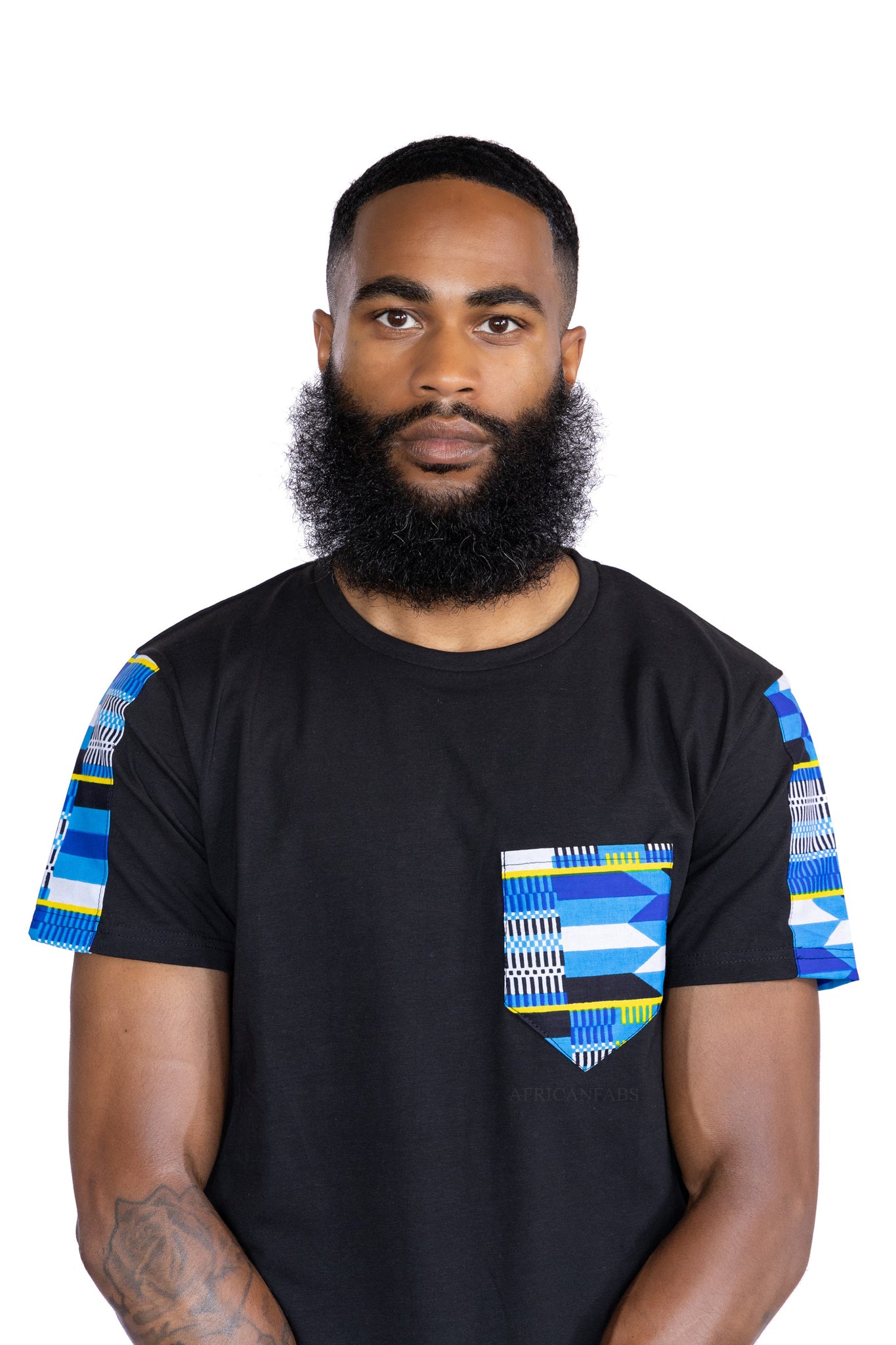 T-Shirt mit afrikanischem Druck - Blau Kente und Brusttasche