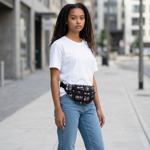 Bauchtasche mit afrikanischem Print Gürteltasche / Fanny pack / Hüfttasche / Bumbag - Schwarz weiss bogolan - mit verstellbarem Gurt