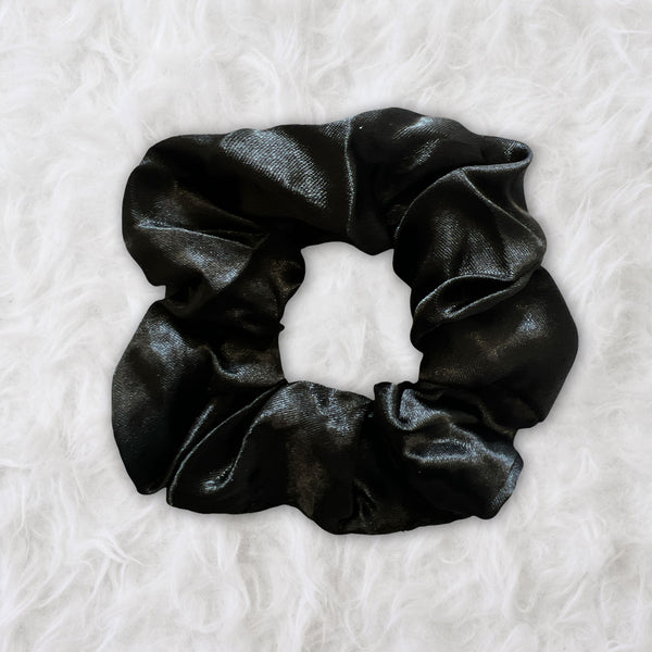 Schwarz / Graue Satin bonnet + Satin-Haargummi  ( Schlafhaube / Hair Bonnet / Nachtmütze zum Schlafen )