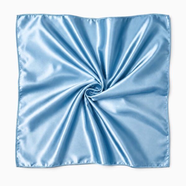 Hellblau quadratisches Satin-Tuch / Bandana / Kopftuch 90 x 90 cm