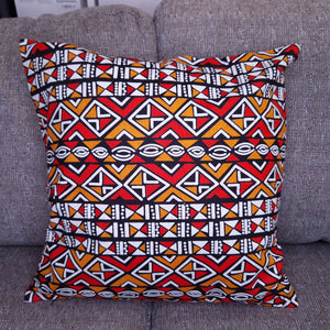 Afrikanisches Kissen | Rot / Orange Print Stoff - Dekokissen 45x45 - 100% Baumwolle