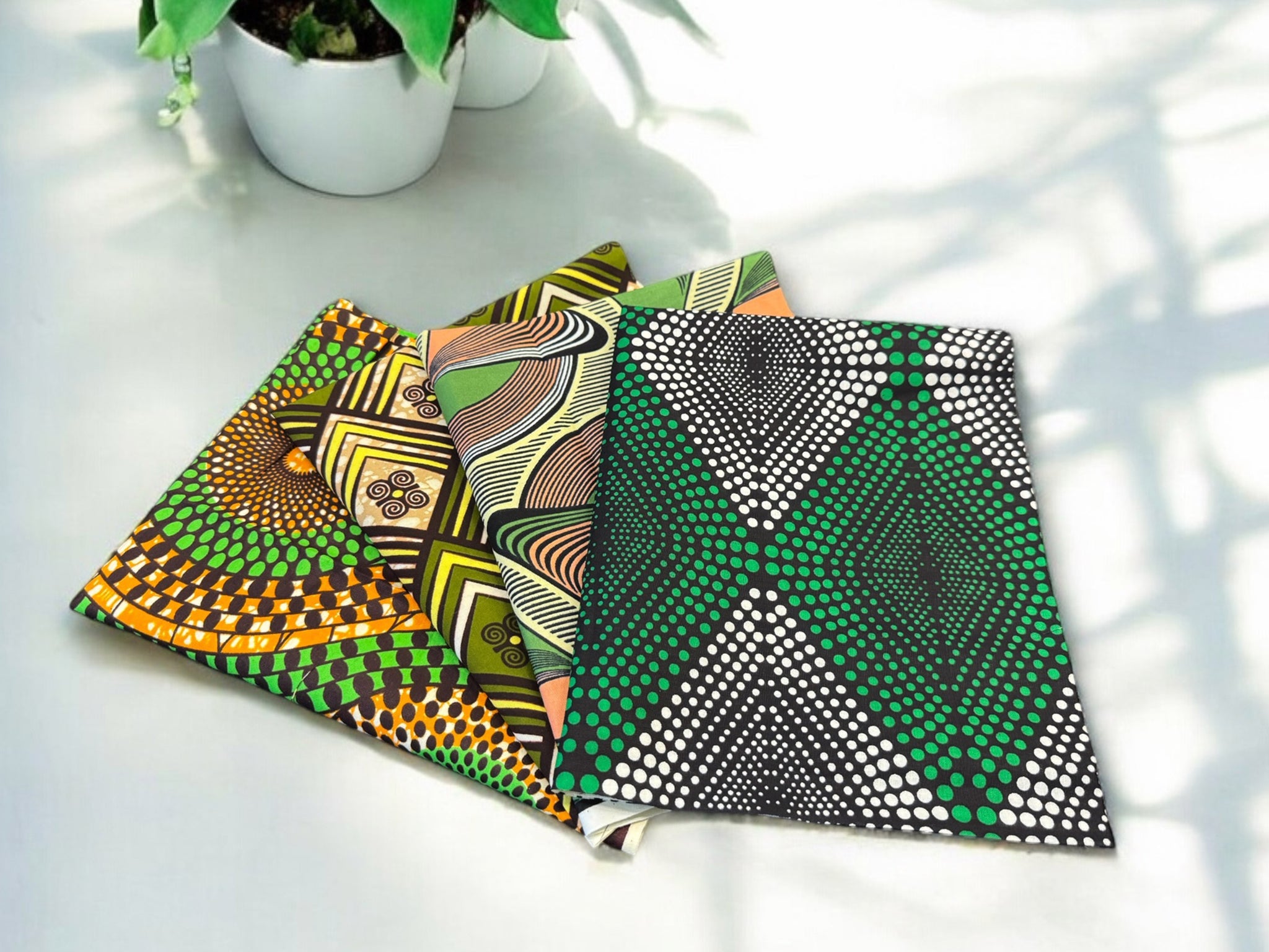 4 Fat Quarters - Grün Patchworkstoffe / Quiltingstoffe - Afrikanischer Stoff