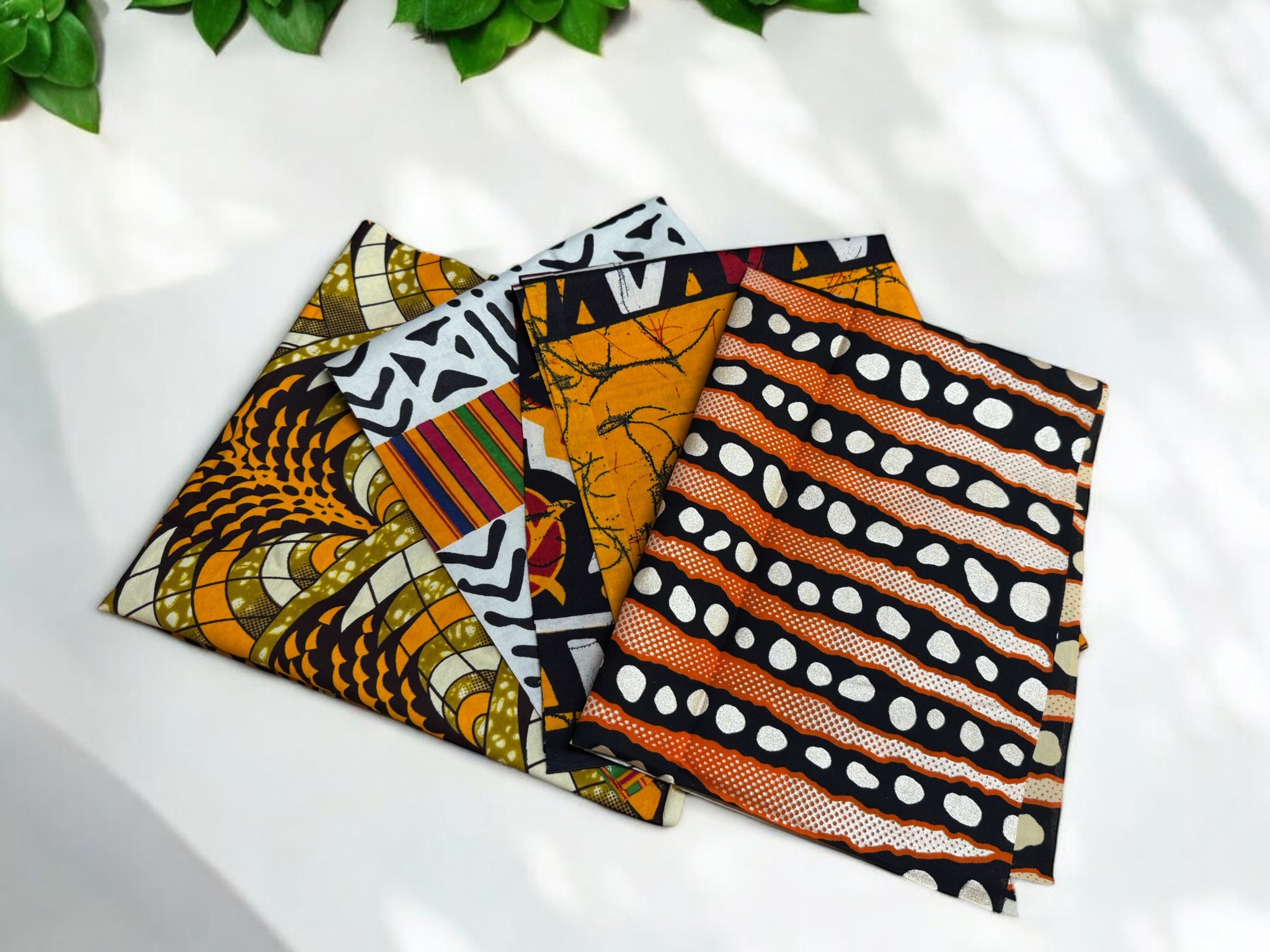 4 Fat Quarters - Orange x Patchworkstoffe / Quiltingstoffe - Afrikanischer Stoff