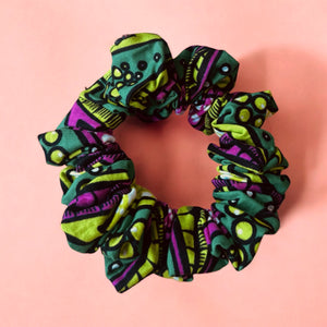 Scrunchie / Haargummi Afrikanischer Print - Haarschmuck - Grün mix