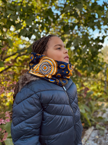 Warmer Rollkragenpullover Schal für Kinder mit afrikanischem Print Unisex - Marineblau Gelb Paisley