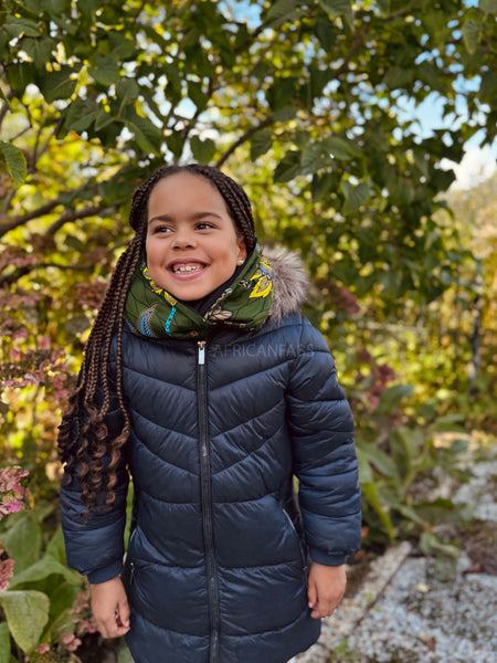 Warmer Rollkragenpullover Schal für Kinder mit afrikanischem Print Unisex - Dunkelgrün & Gelb Botanical Flow