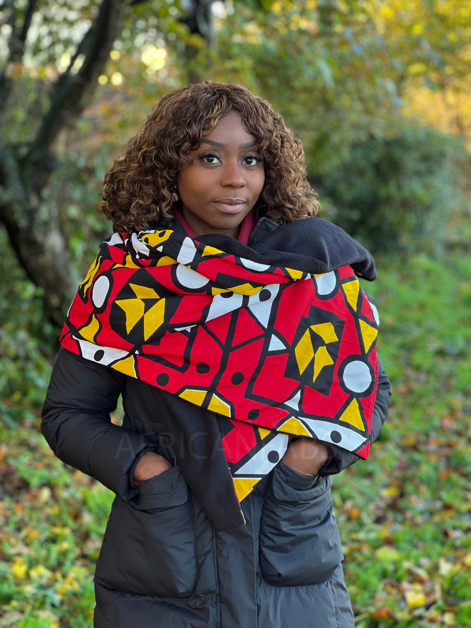 Warmer Schal mit afrikanischem Print Unisex - Rote Samakaka